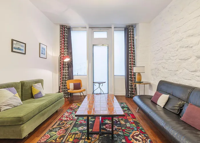 Psychedelic Apartment *