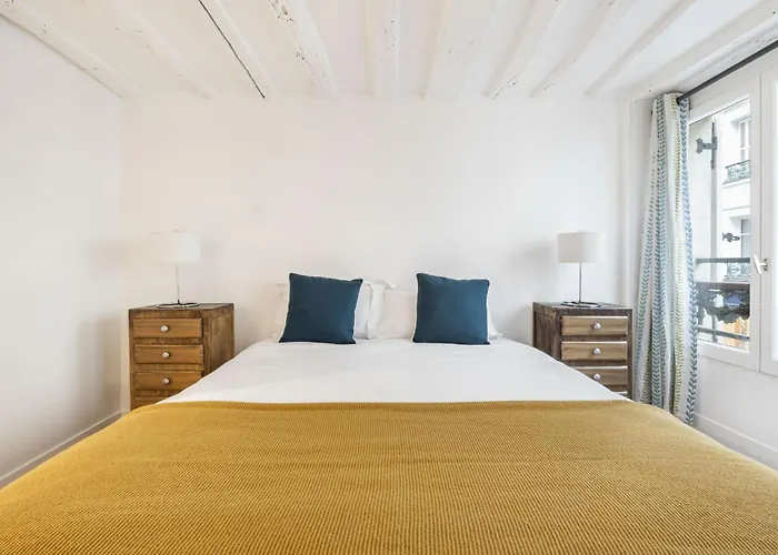 Apartment Psychedelic *